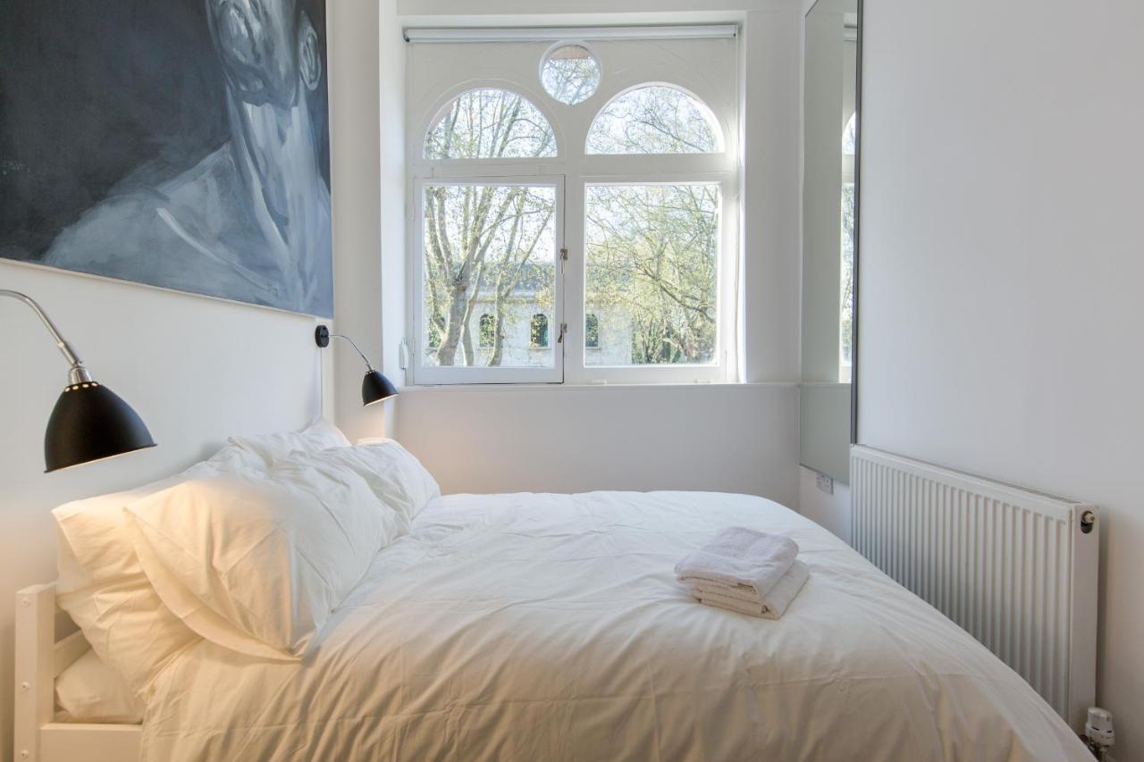 St. Lukes View, Shoreditch, By The Design Traveller London Ngoại thất bức ảnh